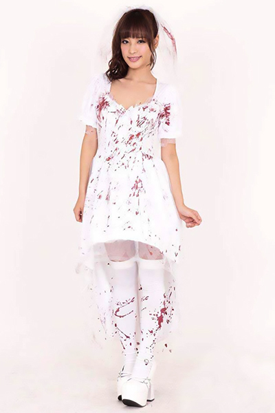 �E�F�f�B���O�]���r