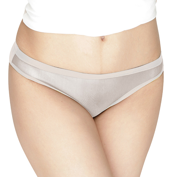 �t�m�h�r�d�w�@�ɔ��E�G�X�g���S���t���o�b�N�@�z���C�g