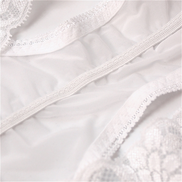 ���[�X�������݃V���[�c�@�i�z���C�g�j